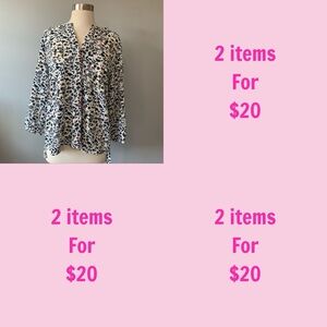 3/$30 C&E Womens White Floral Print Quarter Sleeve Split Neck Blouse Top Size XL